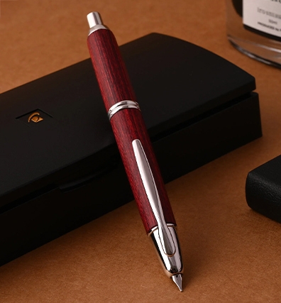 Pilot Capless Wooden Fountain Pen